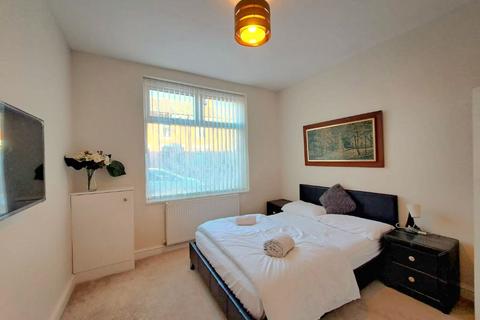 1 bedroom flat to rent, Hornbeam Road, Levenshulme, Manchester, M19