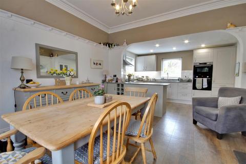 17 Eastgate, Hornsea, HU18 1DN