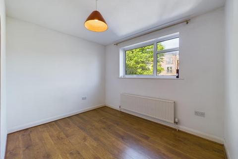 2 bedroom apartment to rent, Apt 20 Brincliffe Court, Nether Edge Road, Sheffield, S7 1RX