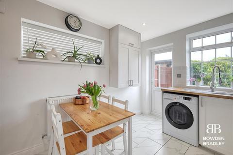 29 Walden Way, Ilford, IG6 3BJ