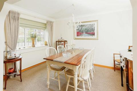 31 Brentnall Drive, Sutton Coldfield, B75 5BB