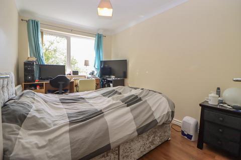 2 bedroom property for sale, Clarendon Mews, Brunton Lane