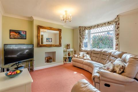 3 bedroom semi-detached house for sale, Tonbridge Road, Maidstone