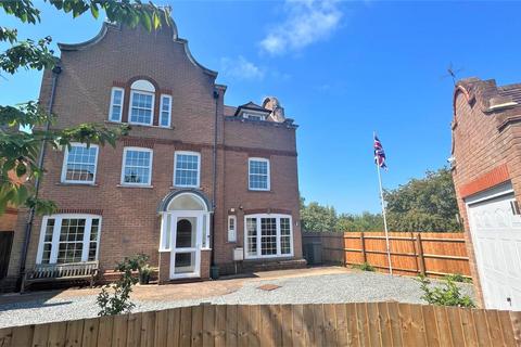 4 bedroom detached house for sale, Drywoods, South Woodham Ferrers