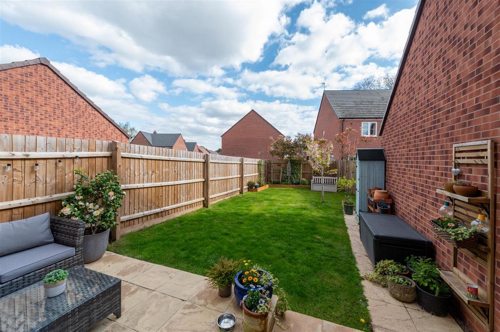 24 Lea Castle Drive external-1.JPG