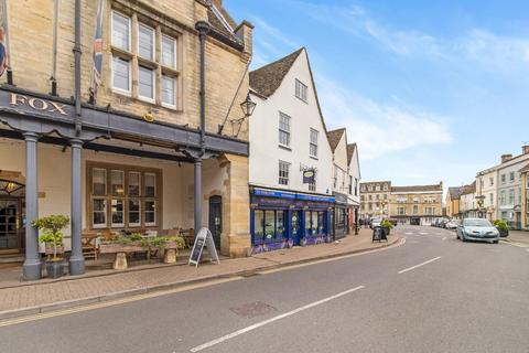 3 bedroom apartment to rent, Market Place, Tetbury, Gloucestershire, GL8