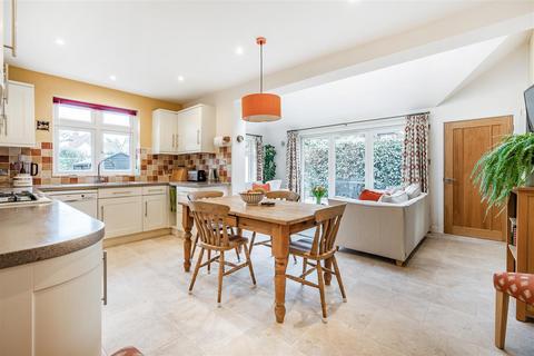 Wainsford Edwin Road, West Horsley, Leatherhead, KT24 6LN