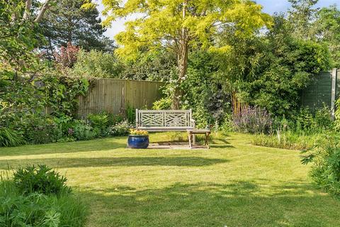 Wainsford Edwin Road, West Horsley, Leatherhead, KT24 6LN