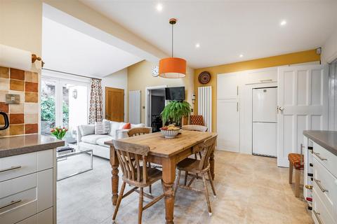 Wainsford Edwin Road, West Horsley, Leatherhead, KT24 6LN