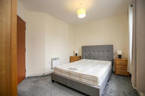 1 bedroom apartment to rent, Colombo Square, Gateshead NE8