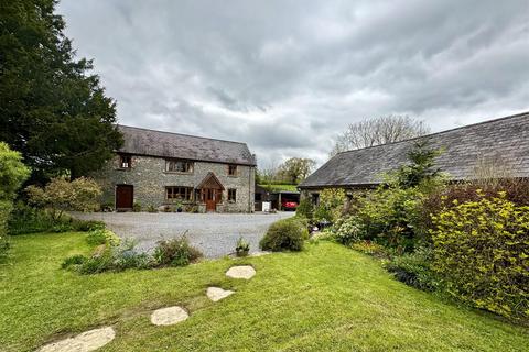 5 bedroom property with land for sale, Llansadwrn, Llanwrda