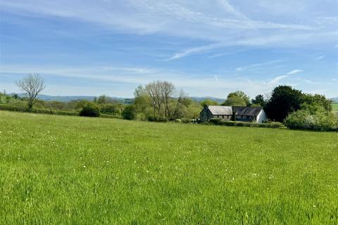 5 bedroom property with land for sale, Llansadwrn, Llanwrda