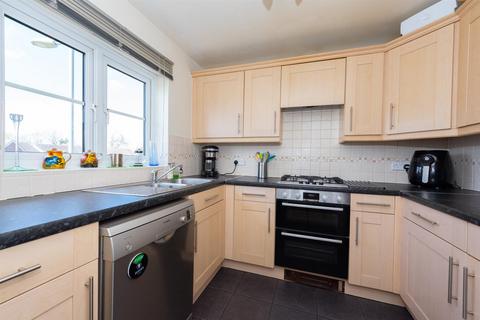 3 Ferndown Close, Beggarwood, Basingstoke, RG22 4SE