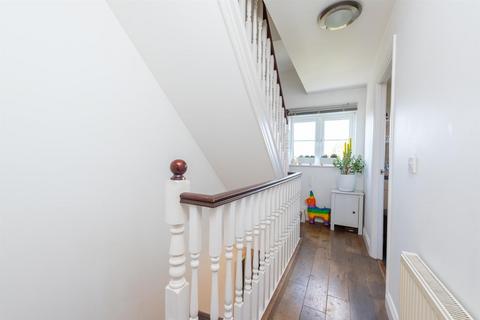 3 Ferndown Close, Beggarwood, Basingstoke, RG22 4SE