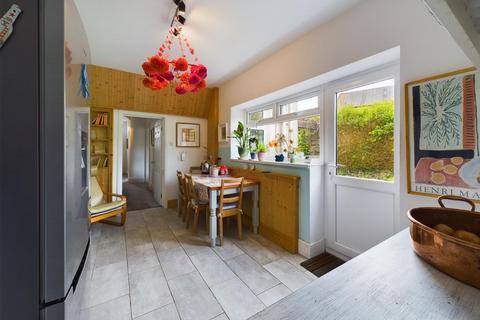 66 Danlan Road, Pembrey, Burry Port, SA16 0UL