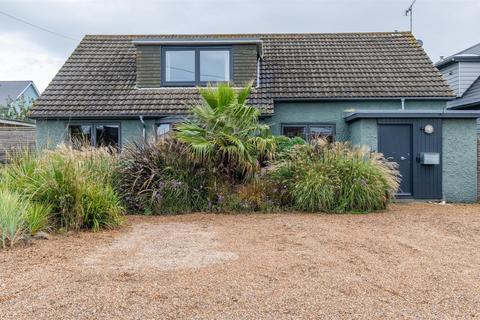 5 bedroom detached bungalow for sale, Hodgson Road, Seasalter, Whitstable