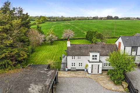 3 bedroom detached house for sale, Horseman Side, Brentwood, Essex, CM14