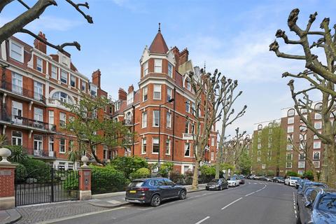 3 bedroom flat for sale, Fitzgeorge Avenue, London W14