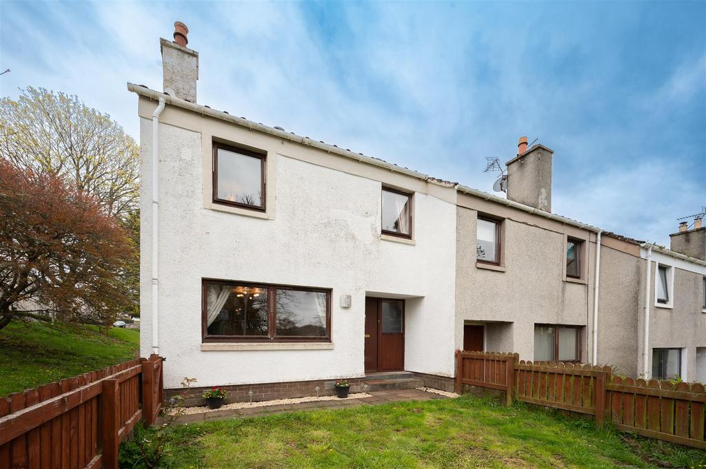 Macintyre Place, Dingwall IV15 3 bed end of terrace house for sale £