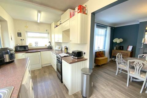 43 Grantham Avenue, Grimsby, DN33 2HQ