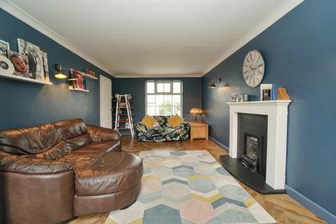 2 Buckden Close, Easingwold, York, YO61 3JH