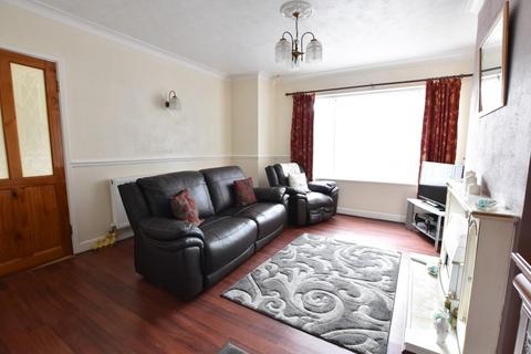 10 Northfield Close, Scunthorpe, DN16 2LE