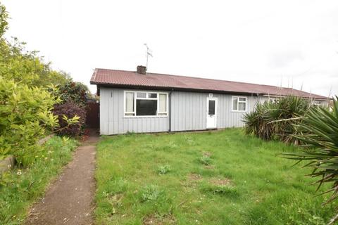 3 bedroom semi-detached bungalow for sale, Derwent Road, Scunthorpe