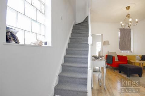 13 Bury Street, London, N9 7LD