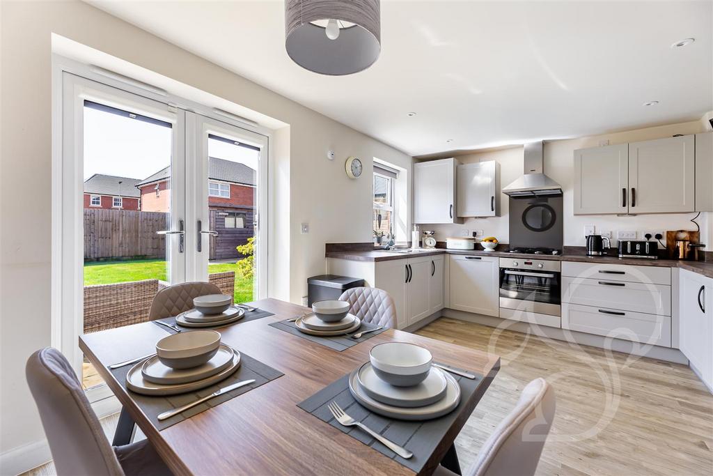 Kitchen/Dining Room