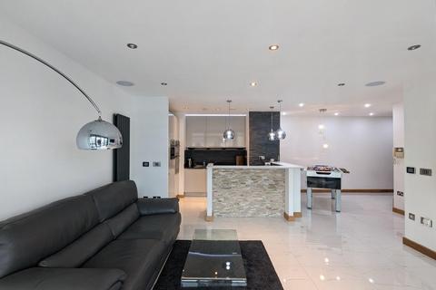 2 bedroom apartment for sale, Number 1 Deansgate, Manchester, M3 1AZ