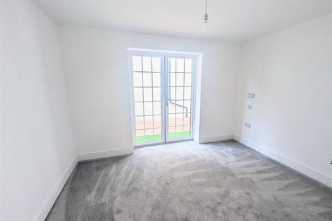 3 bedroom end of terrace house for sale, Middle Gate, Newark