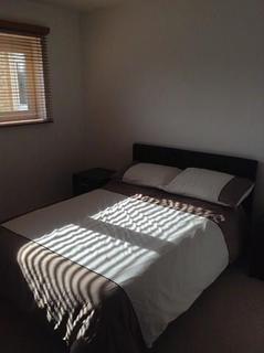 2 bedroom flat to rent, Cherrydown East, Basildon Essex