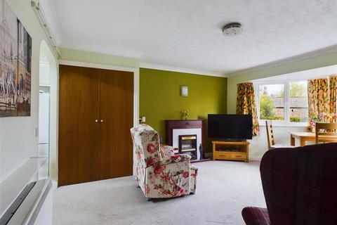 2 bedroom apartment for sale, Flat 28, Princess Court, Princess Road, Malton, YO17 7HL