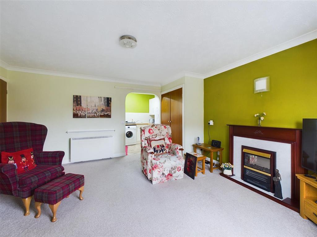 Living/dining room