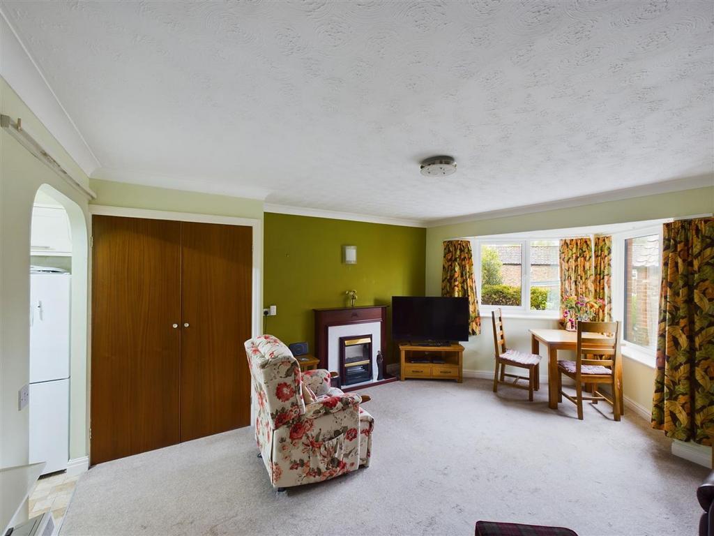Living/dining room