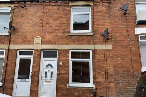 2 bedroom terraced house to rent, Gladstone Street, Rothwell, Kettering