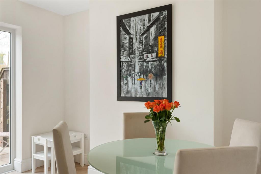 24 Broadway 39.jpg