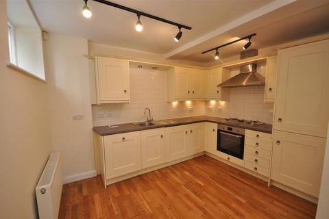 2 bedroom flat to rent, 7 The Cotswolds11 Lillington AvenueLeamington Spa