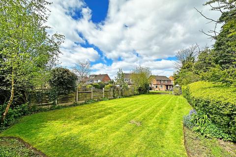 3 bedroom semi-detached house for sale, Fairbourne Drive, Timperley