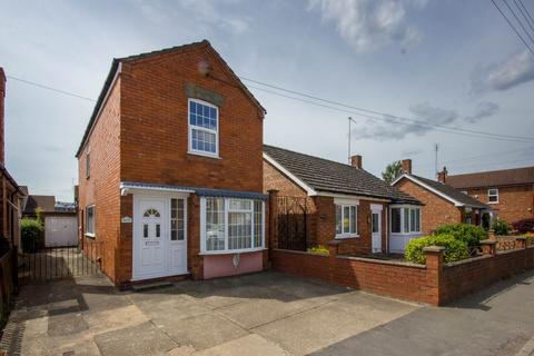 3 bedroom detached house to rent, Church Road, Boston, Lincolnshire