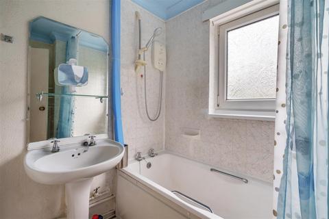 33 Uplands, Walditch, Bridport, DT6 4LE