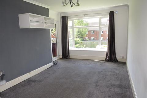 3 bedroom flat to rent, Chester Road, Birmingham B36