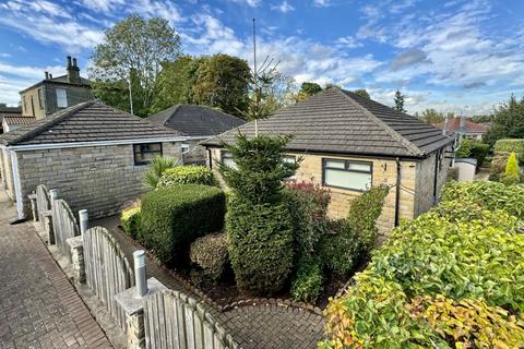 3 bedroom bungalow for sale, Headlands Street, Liversedge, WF15