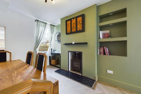 41 Avondale Road, Lancaster, LA1 4BZ