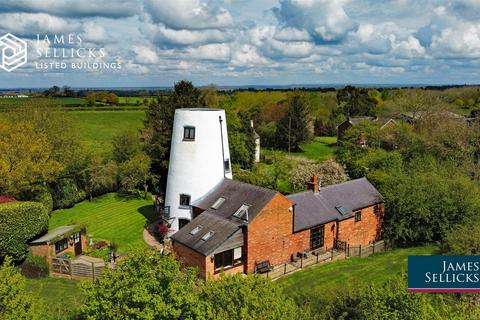 5 bedroom character property for sale, Old Windmill, Gilmorton, Lutterworth