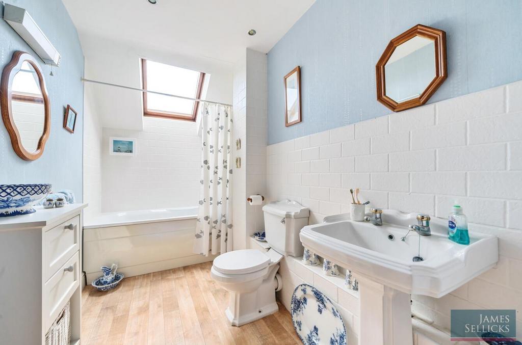 Ground Floor Bathroom