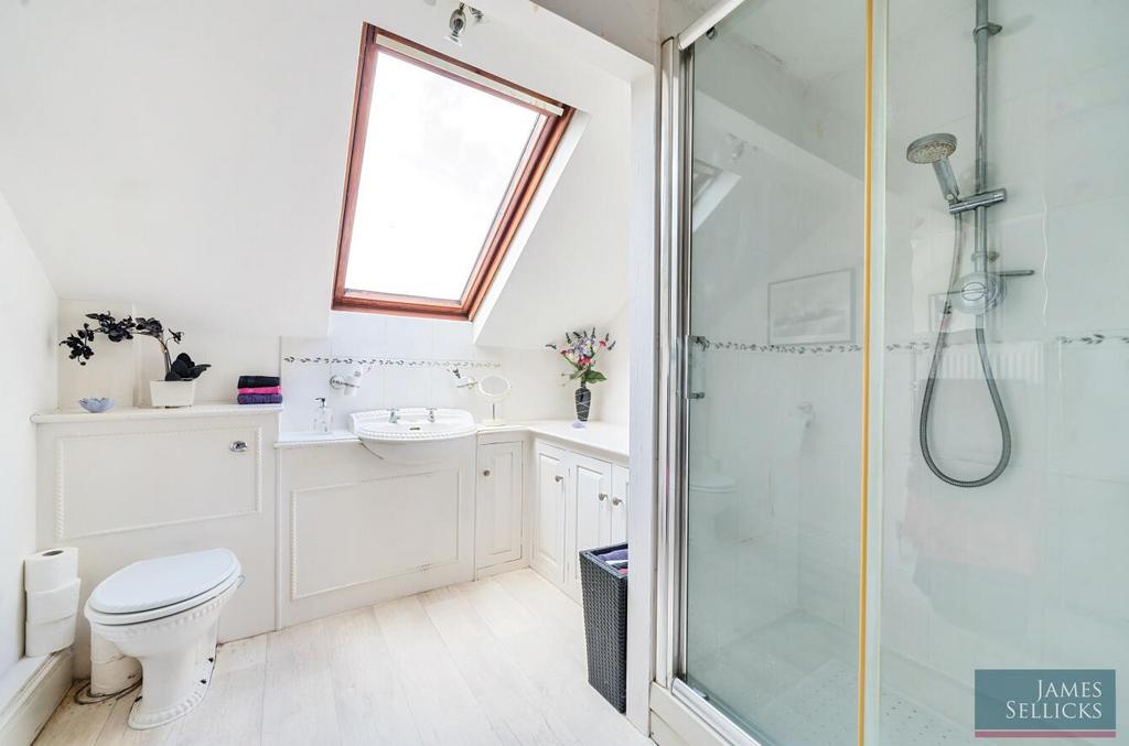 First Floor Bathroom