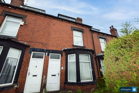 4 bedroom terraced house for sale, Grovehall Drive, Leeds, West Yorkshire, LS11