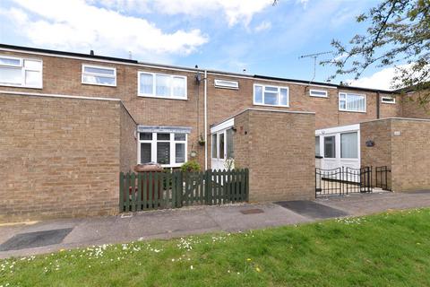 3 bedroom terraced house for sale, Southwark Close, Stevenage