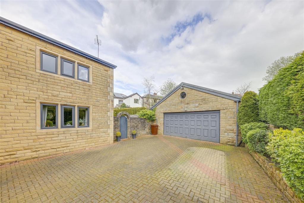 Garage &amp; Driveway